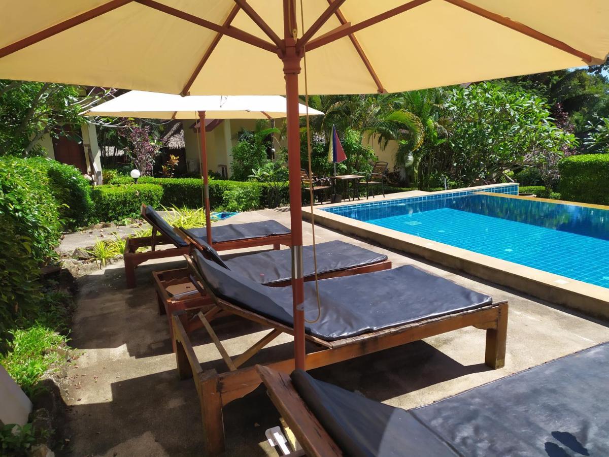 Baansanook Resort & Swimming Pool チャン島 エクステリア 写真